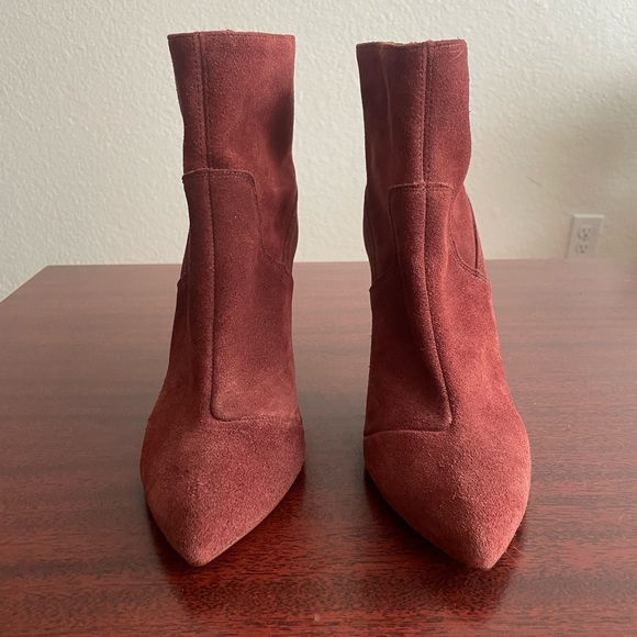 NWOT Free People Brown Suede Willa Ankle Boots - Picture 2 of 5